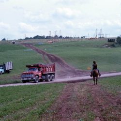 early-days-at-bethel-with-transportation-par-henry-diltz