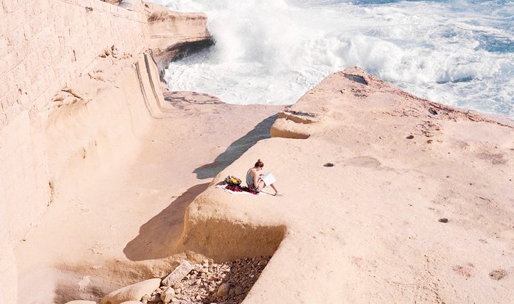 pawel-jaskiewicz-the-simplified-topography-of-malta-photography-itsnicethat-8