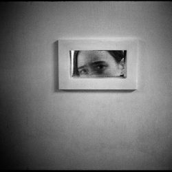 mary-ellen-mark-0-6_custom-f3278f3088873cdf4e929a4ab037b45cfebe4940-s1300-c85