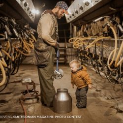 Smithsonian-Magazine-Photo-Contest-Teach-Me-Dad-Shayna-Stevens-1024x768