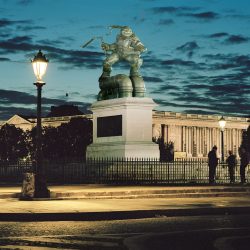BENOIT LAPRAY_MONUMENTS_#01_PIZZA EATER 1984_