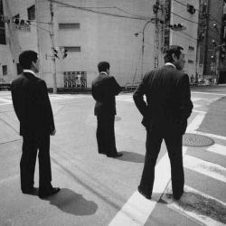 5_Alberto Venzago, Freie Fahrt für den Boss, Tokyo, Ikebukuro, Japan 1988, aus der Serie Yakuza, copyright Albert Venzago