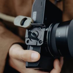 cameraplates-fieldplate-lifestyle-159A2080