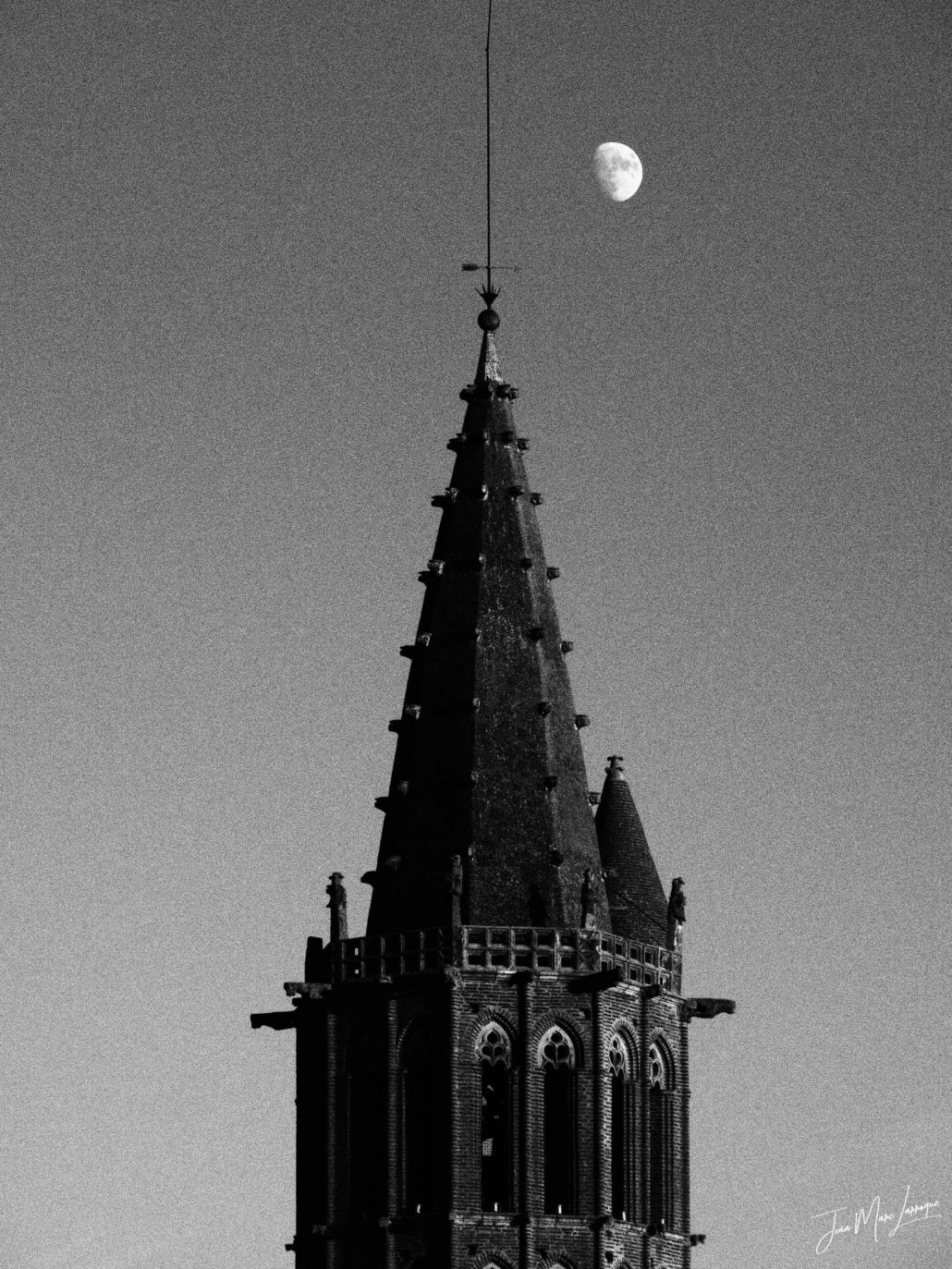 Moon church