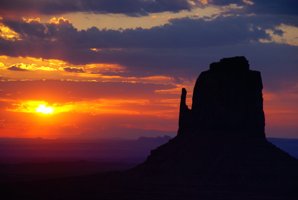 Monument Valley – Sunset