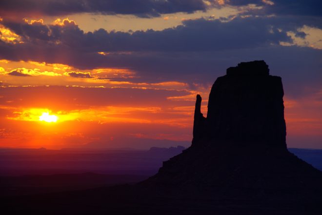 Monument Valley - Sunset