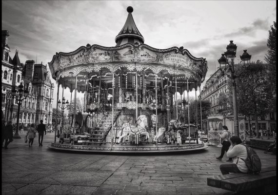 Parvis de l’Hôtel de Ville - Paris