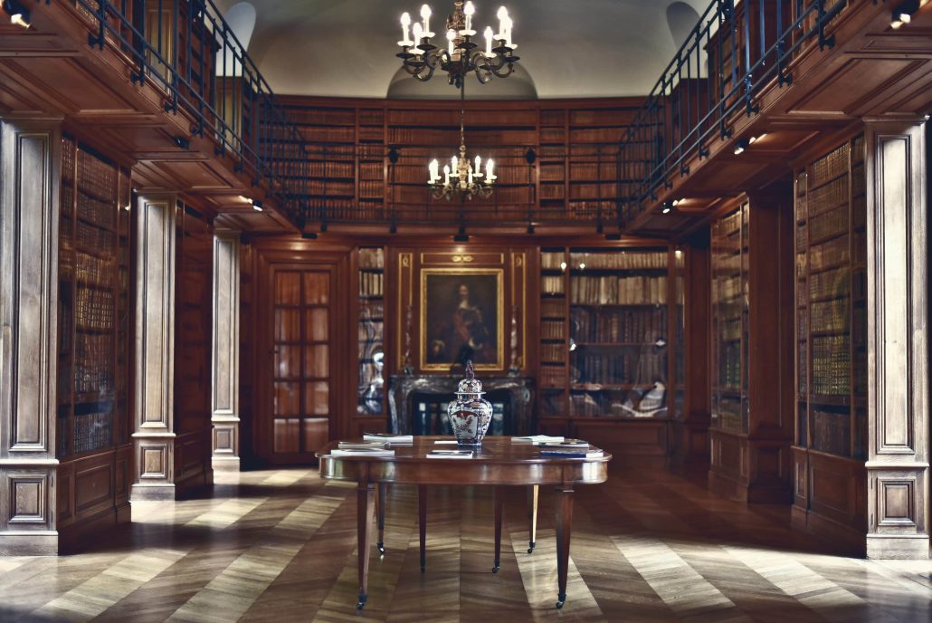 bibliothèque du chateau