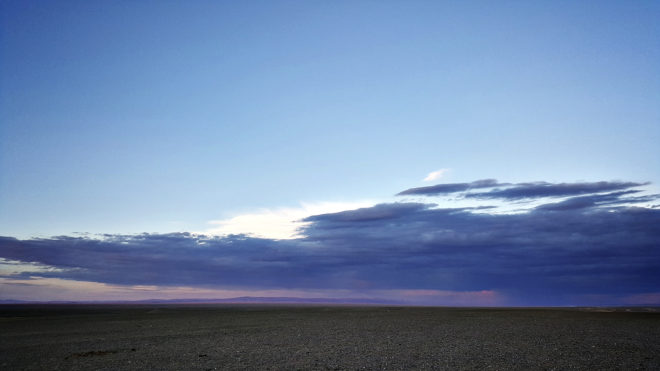 Orage dans le désert