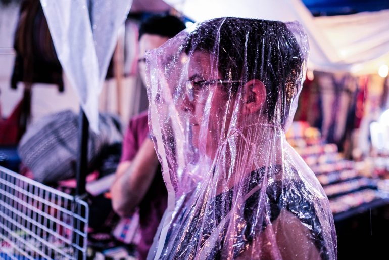 PLASTIC HUMANS Lense