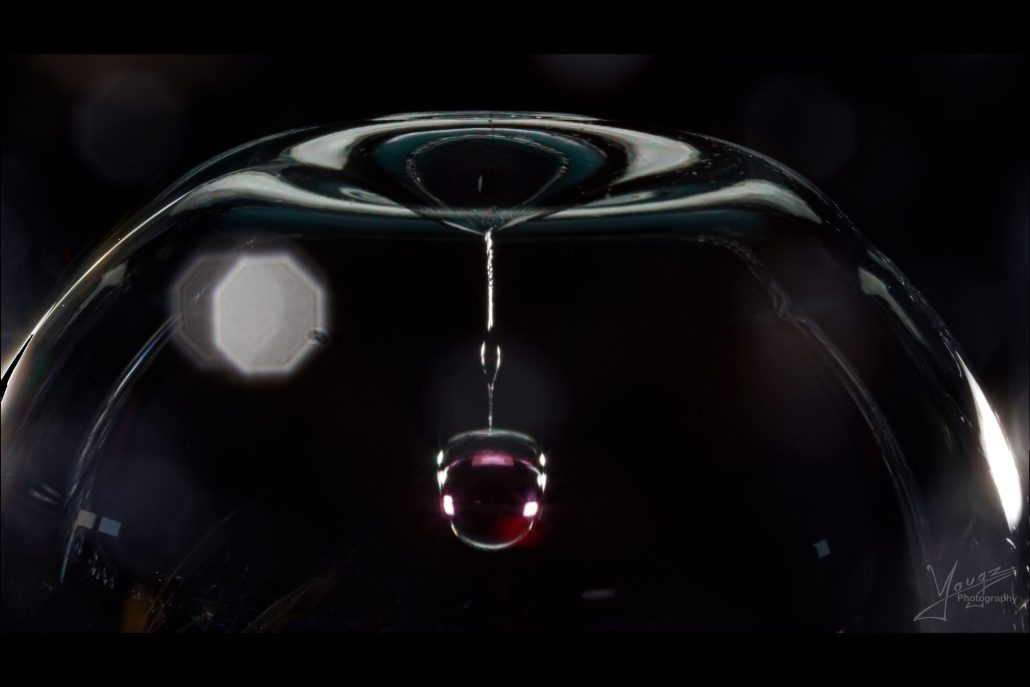 La goutte traverse la bulle