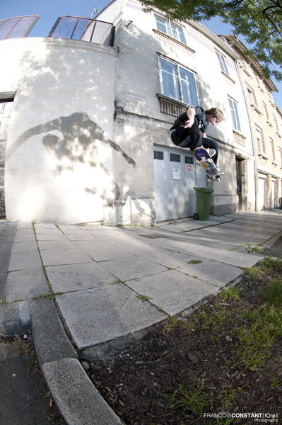 Paul Austin – Ollie Drop in