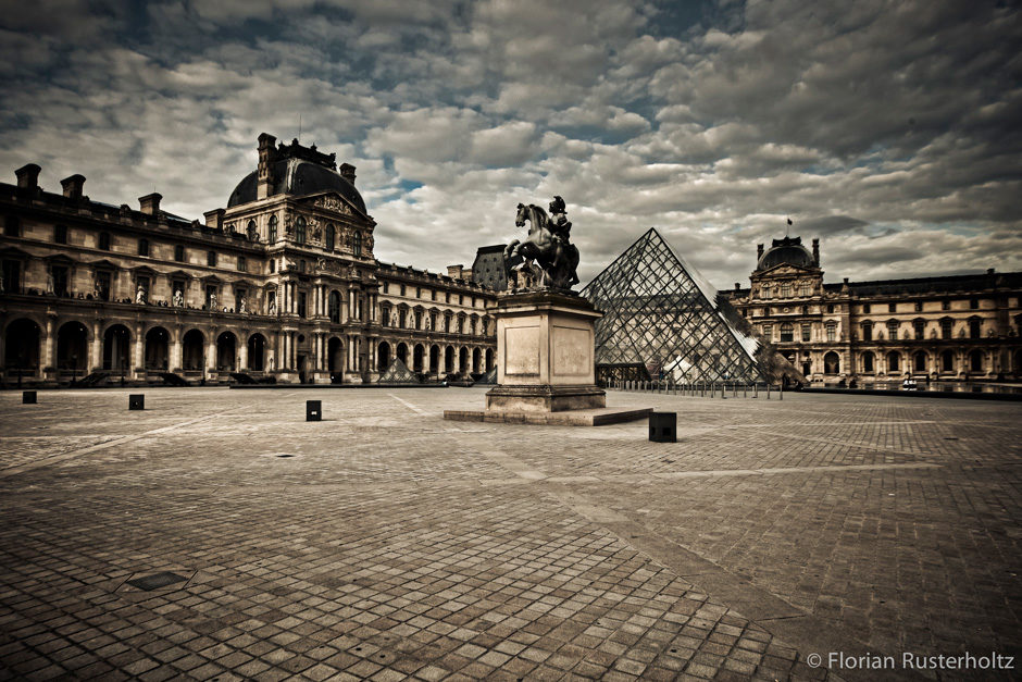 Louvre HDR
