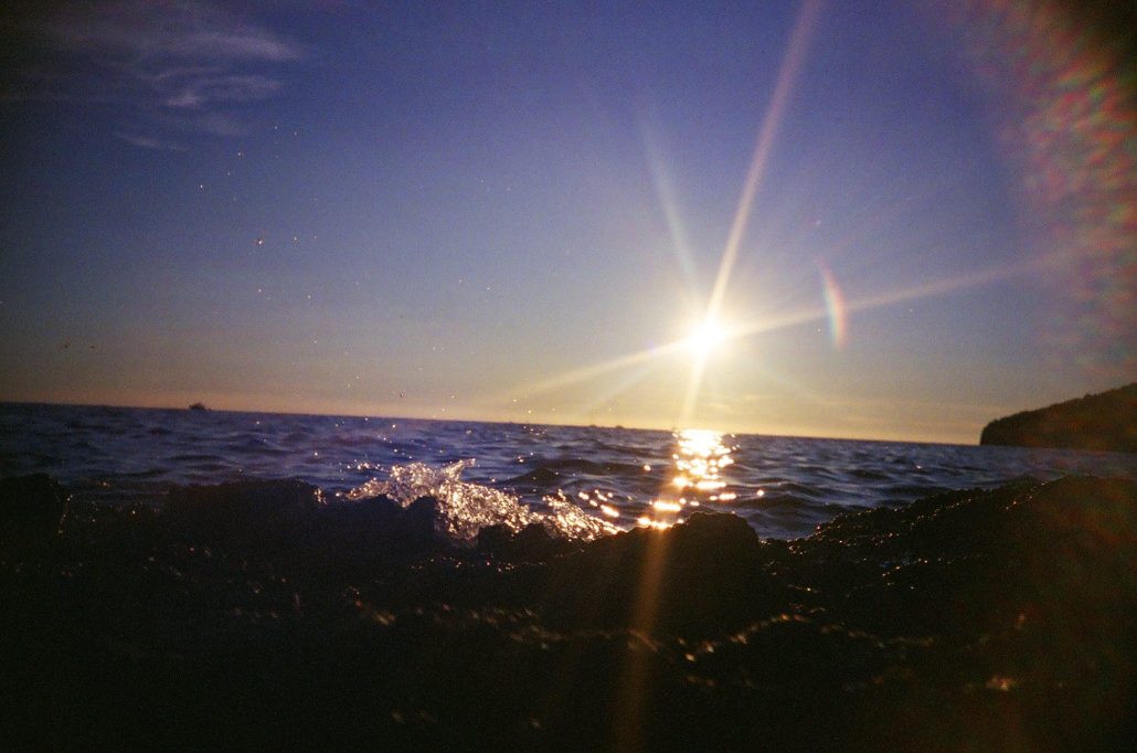 Au fil de l’eau by Askat