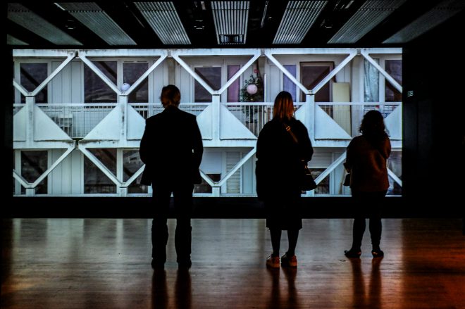 Silhouette 2 - Tours