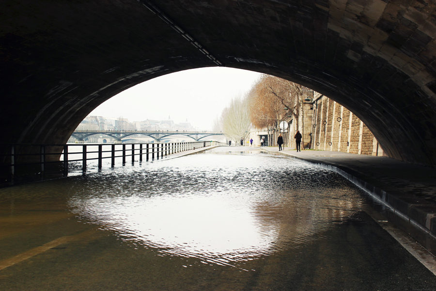 dimanche innondé – la seine déborde