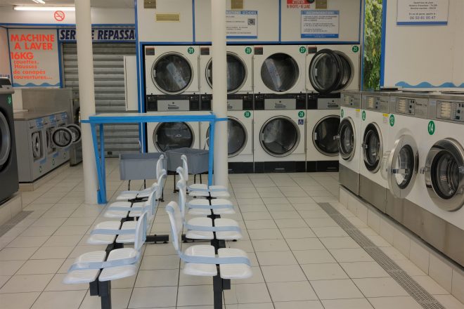 Laver son linge sale en famille