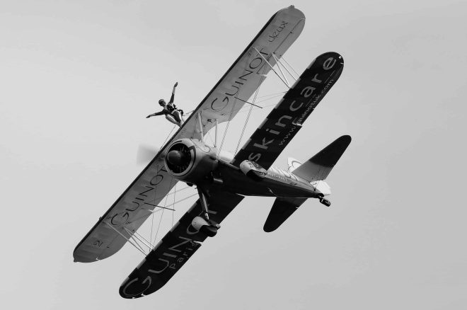 ACROBATIES AÉRIENNES