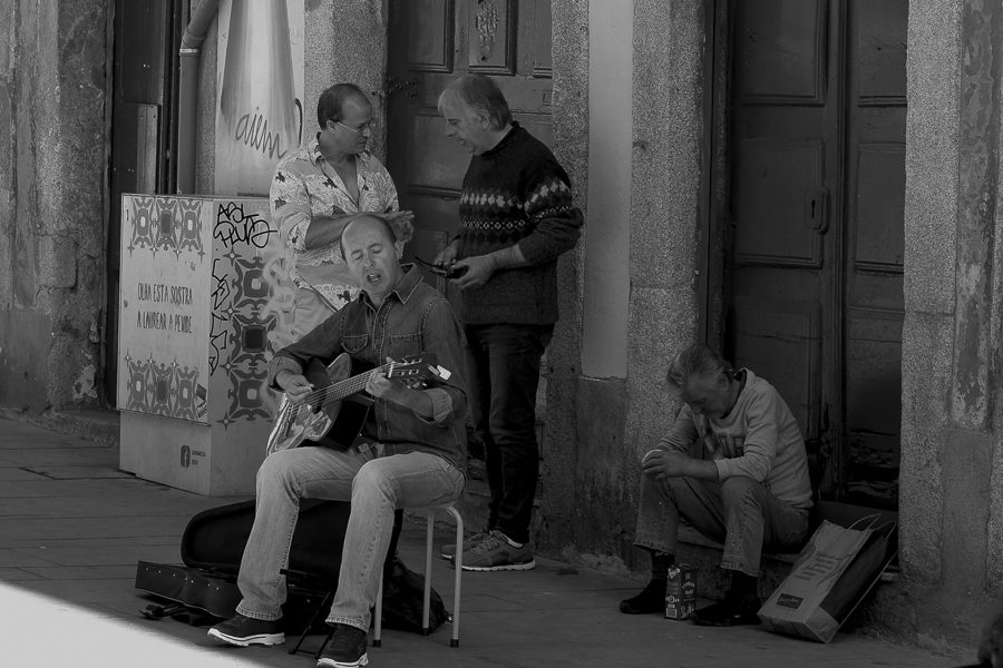 GUITARE DE RUE
