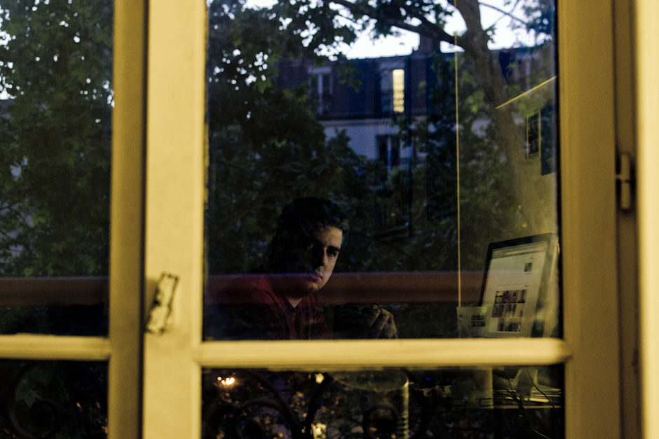 A travers la fenêtr… oh wait.