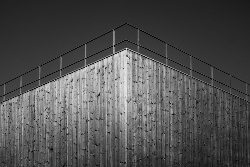 Angle facade bois