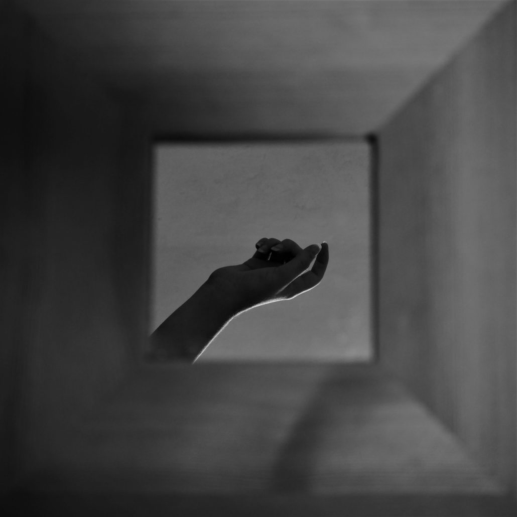 Plus gris que la poussière