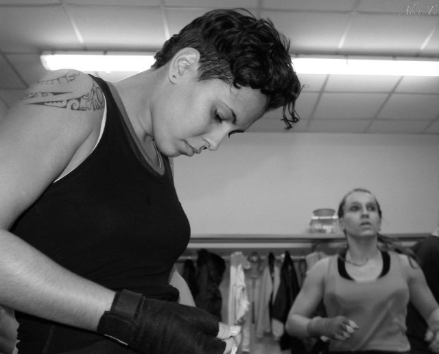 Concentrée avant le grand saut