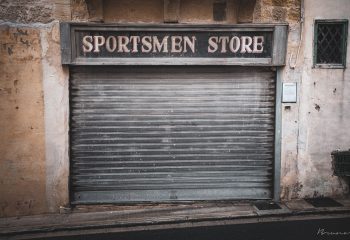 Sportsmen store closed