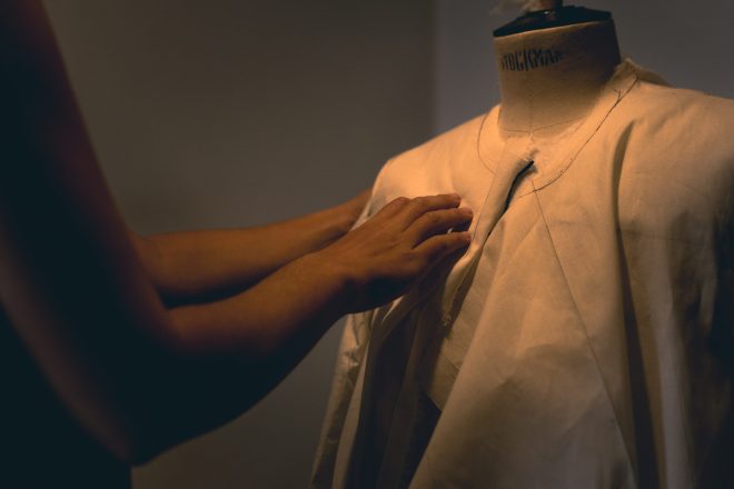Dans l'atelier d'une artiste costumière