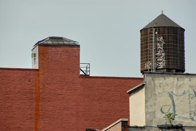 Citerne mur de briques New-York-USA