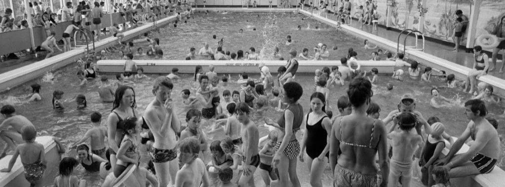 In Black & White : Martin Parr & Tony Ray-Jones