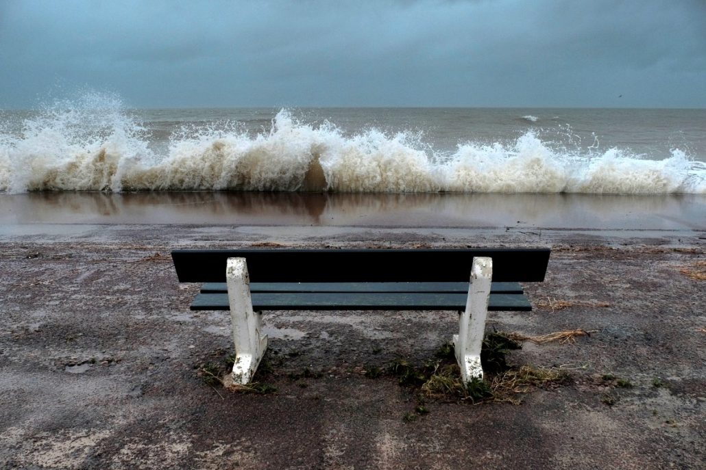 La mer et le banc