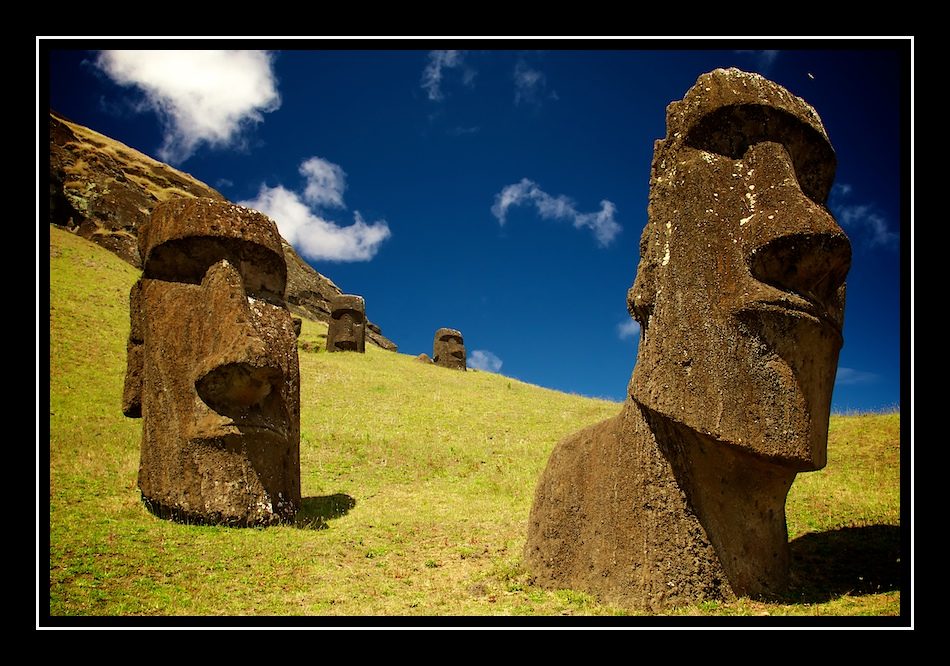Moais